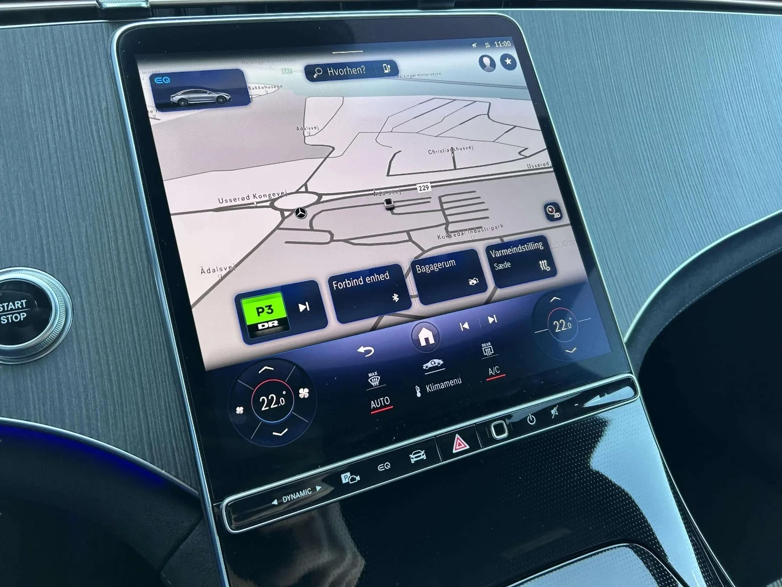 Mercedes-Benz-EQE-image-13