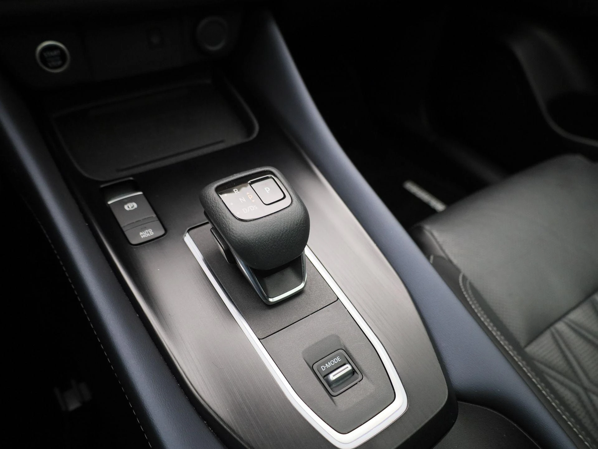 Nissan-QASHQAI-image-28