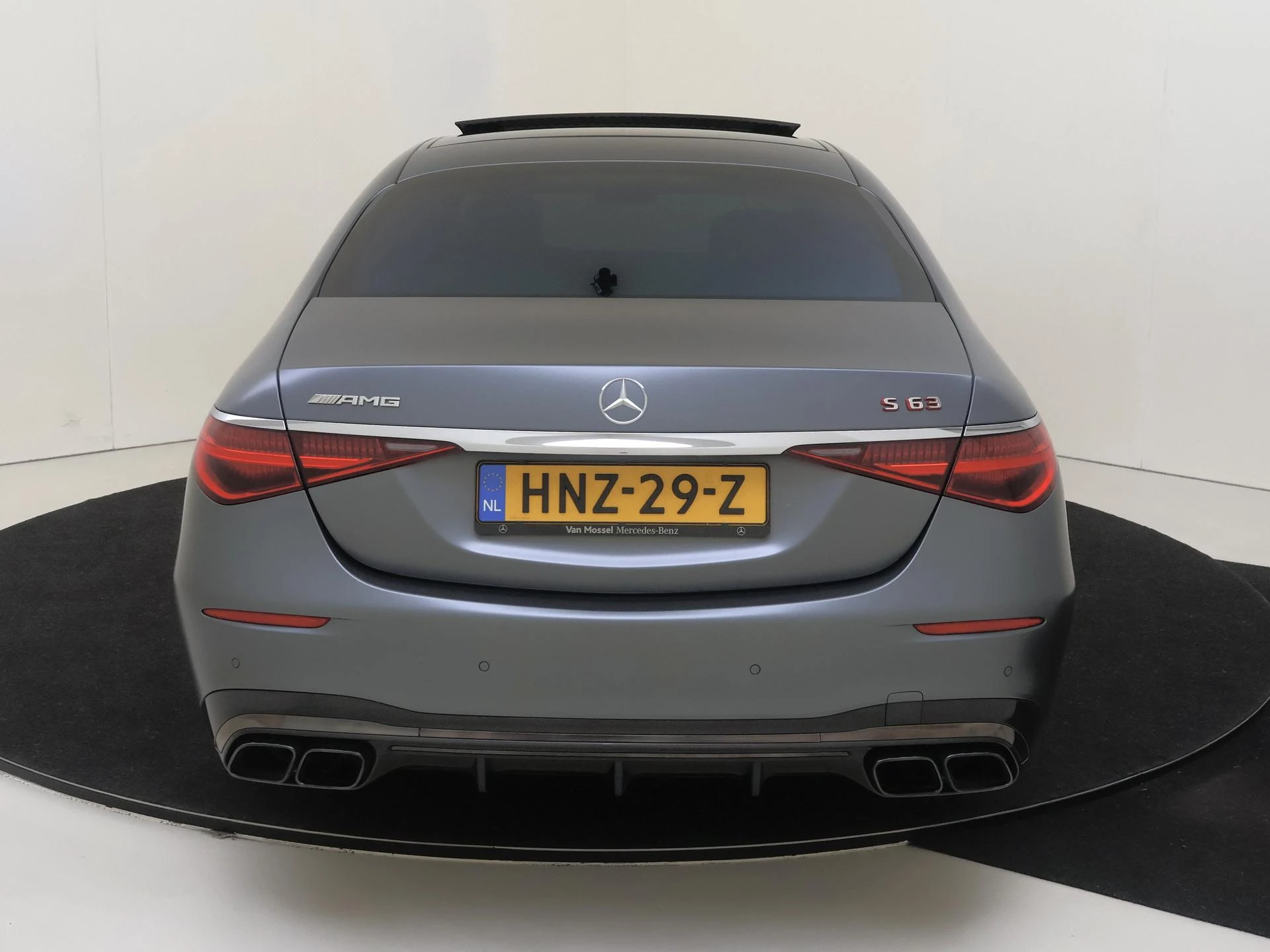 Mercedes-Benz-S-Klasse-image-7