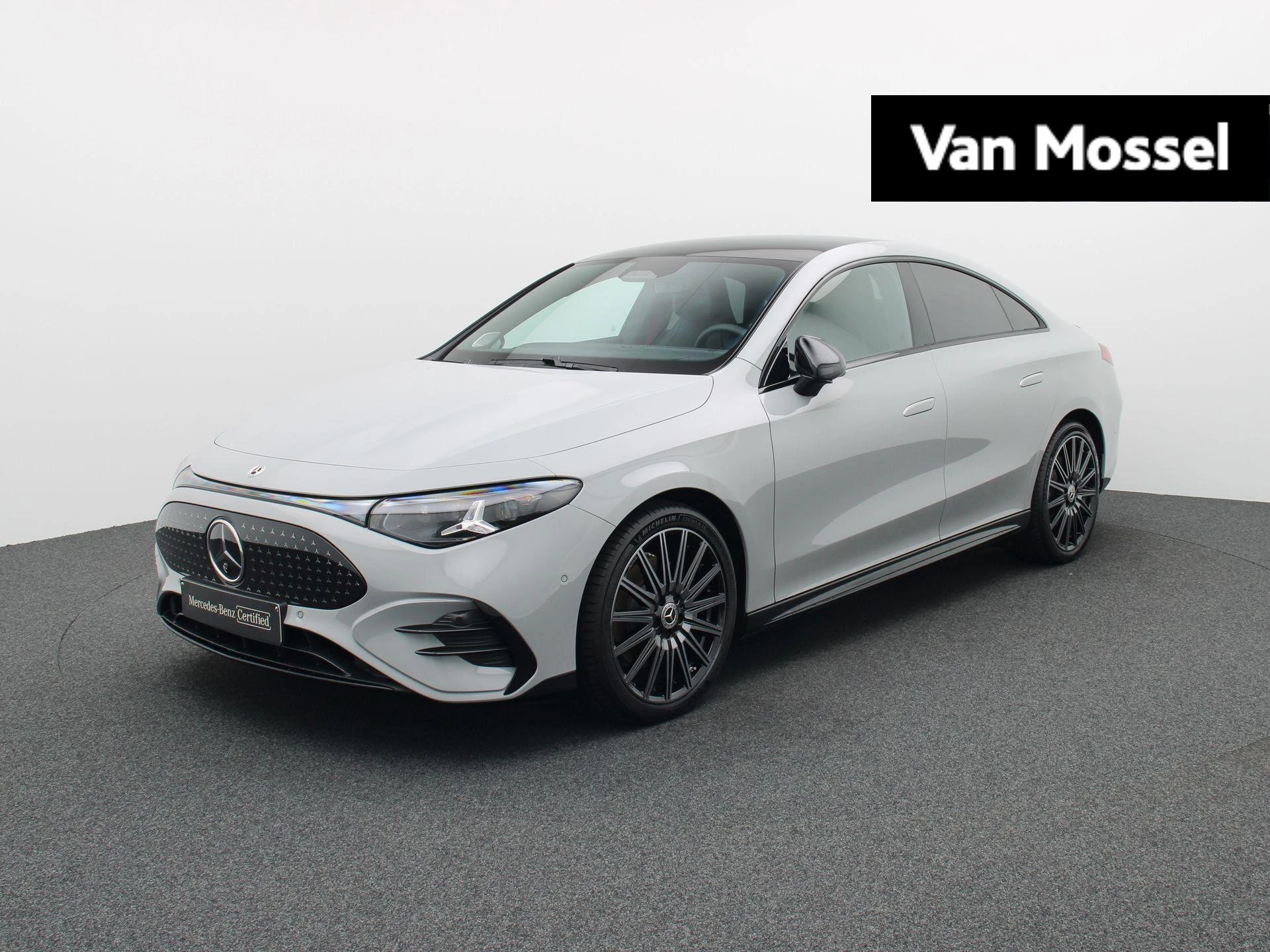 Mercedes-Benz-CLA-image-0