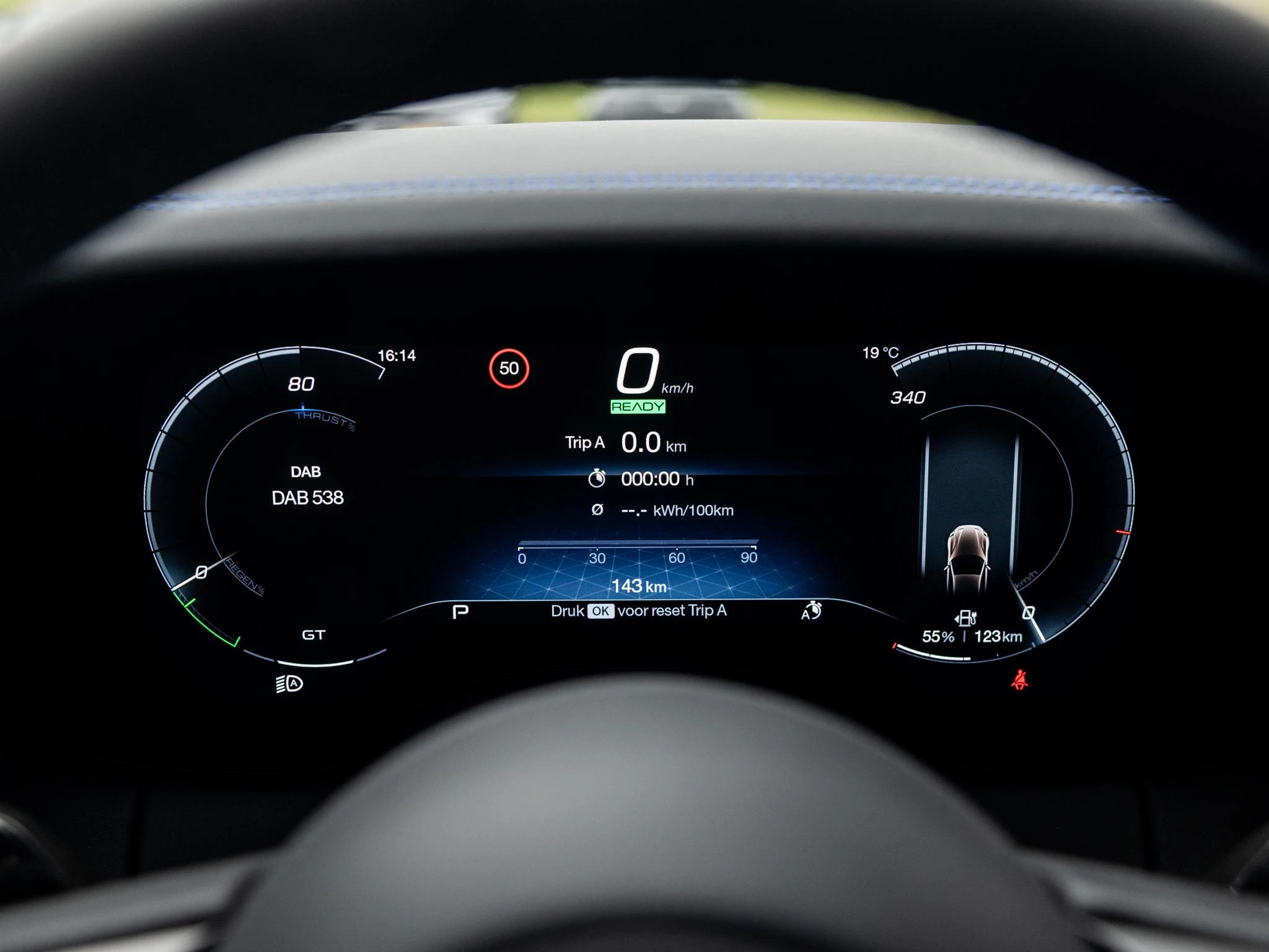 Maserati-GranTurismo-image-22