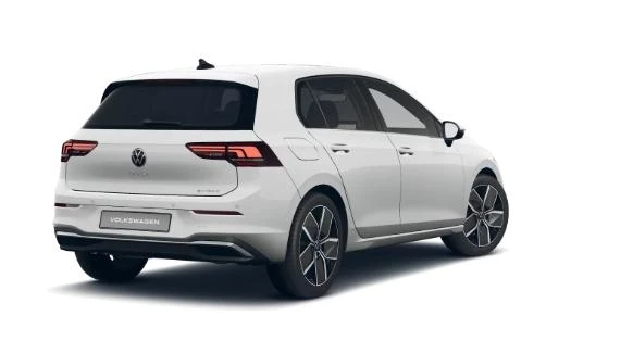 Volkswagen-Golf-image-4