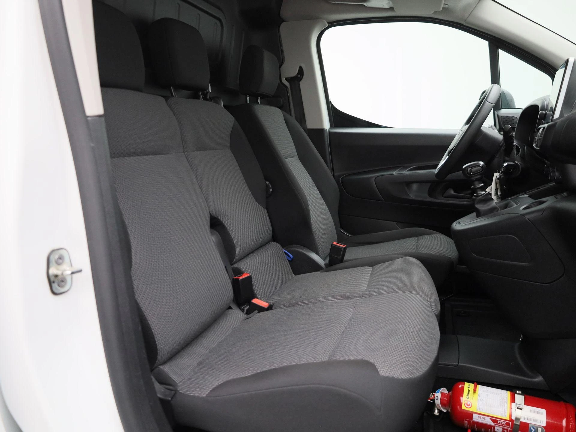 Opel-Combo-image-35