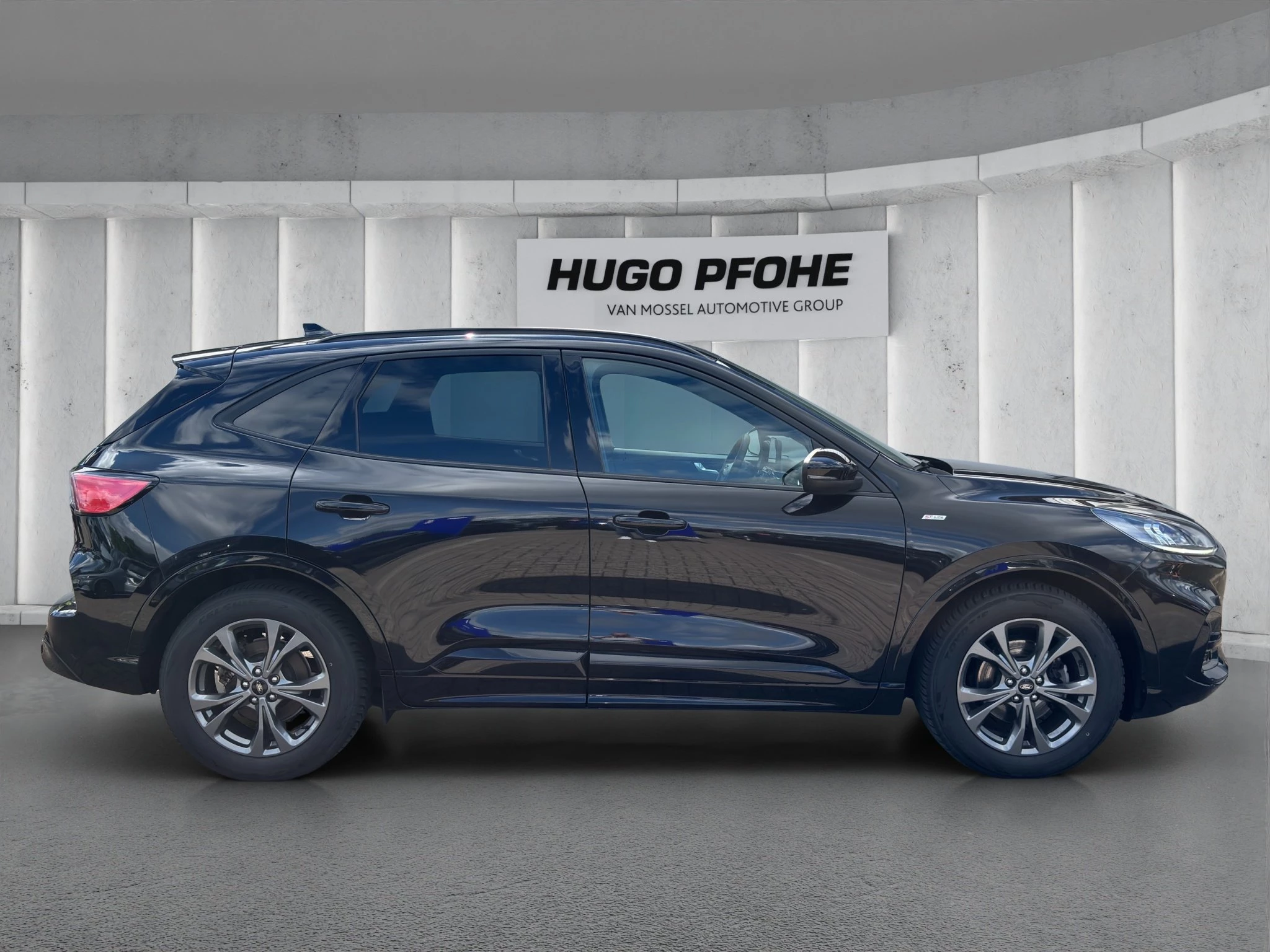 Ford Kuga ST-Line AHK*GJR*KLIMAAUT*PAMO*WINT.PKT