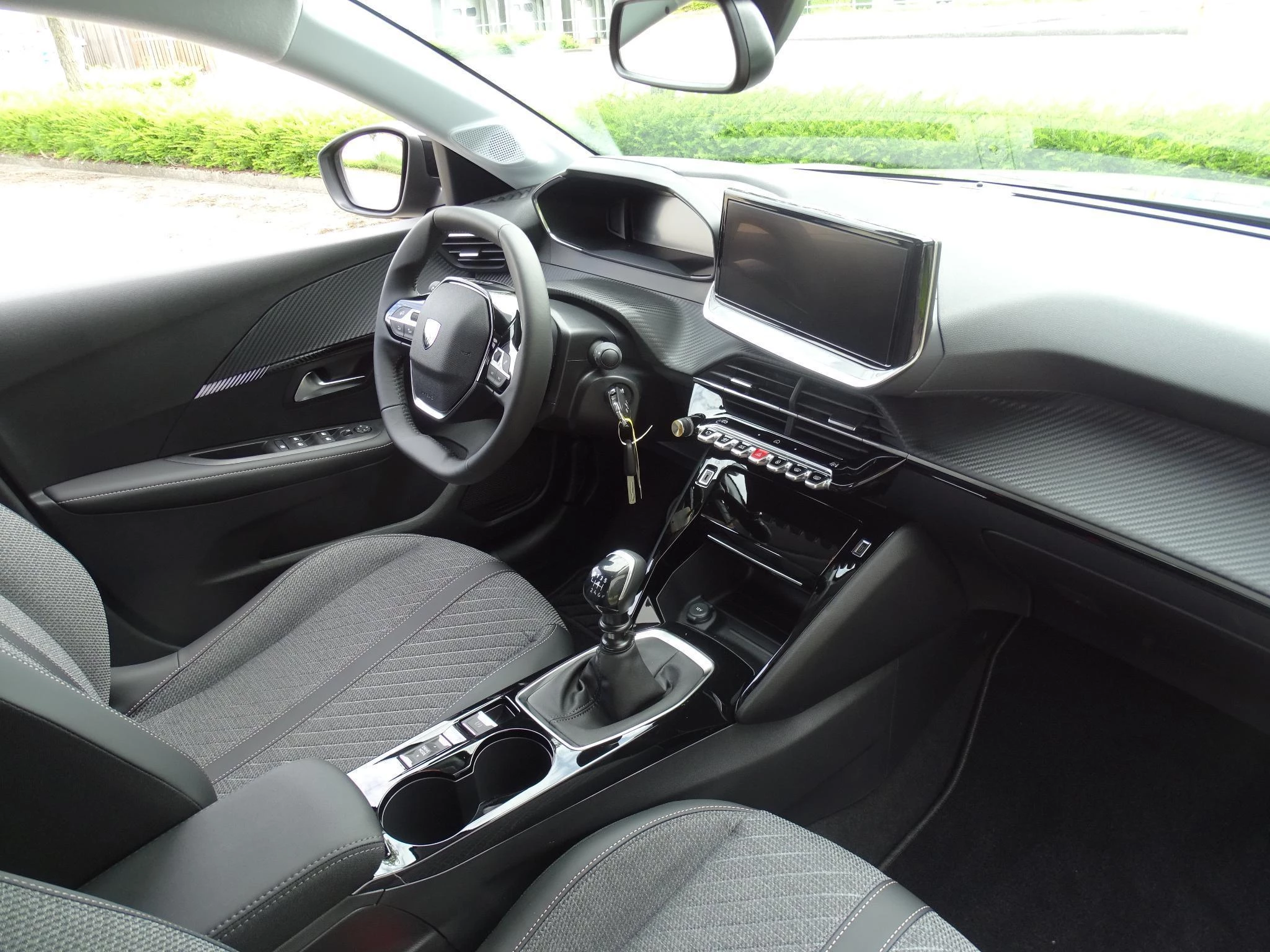 Peugeot 208 1.2T Allure