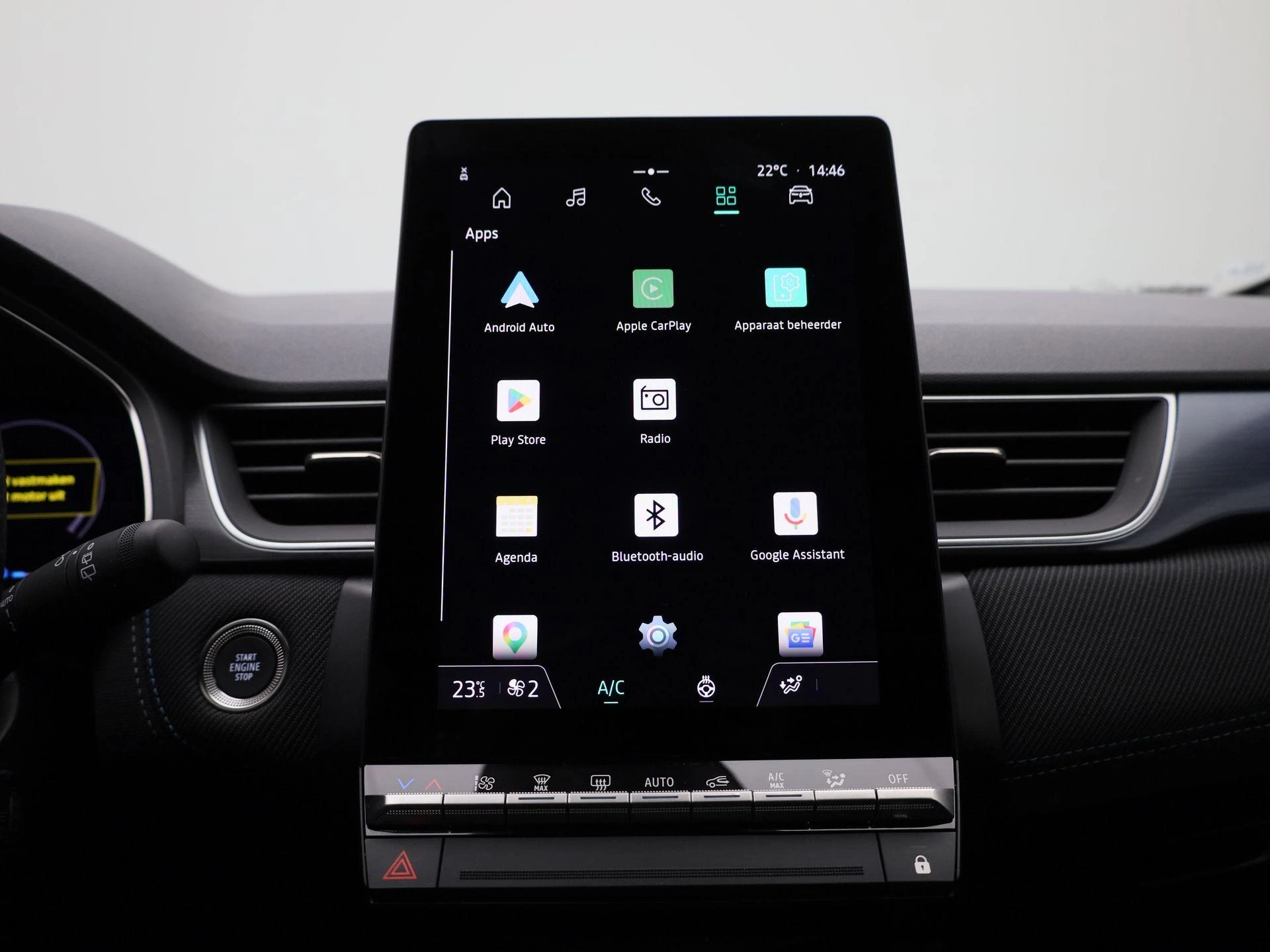 Renault-Captur-image-22