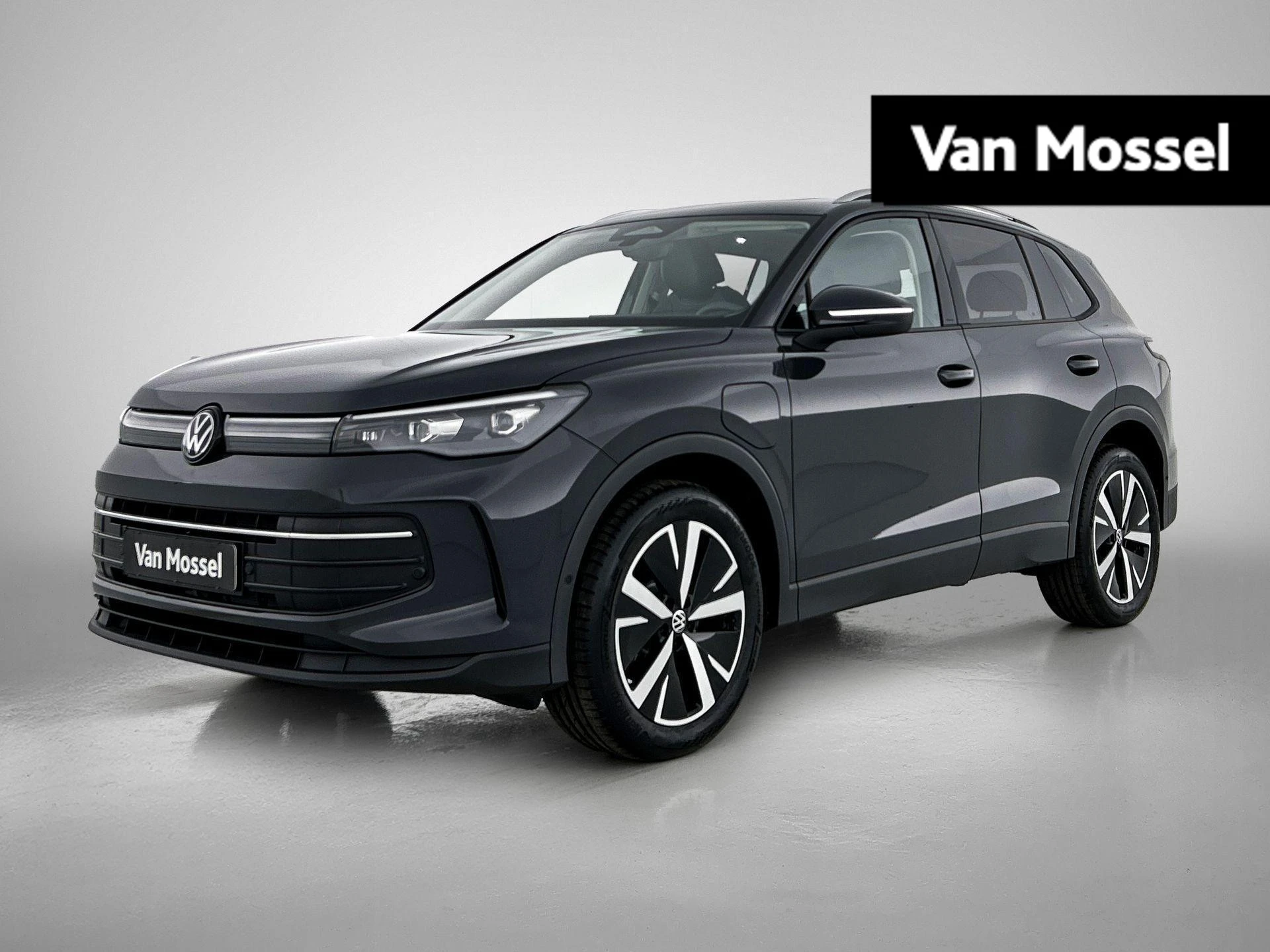 Volkswagen-Tiguan-image-0