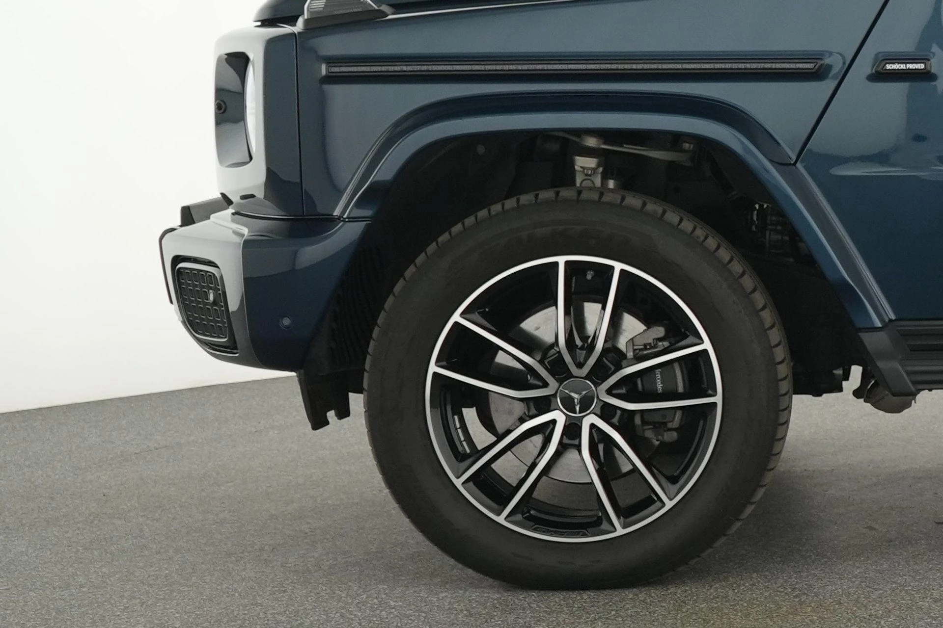 Mercedes-Benz Classe G 500 AMG Line + MANUFAKTUR + BURMESTER + TREKHAAK +