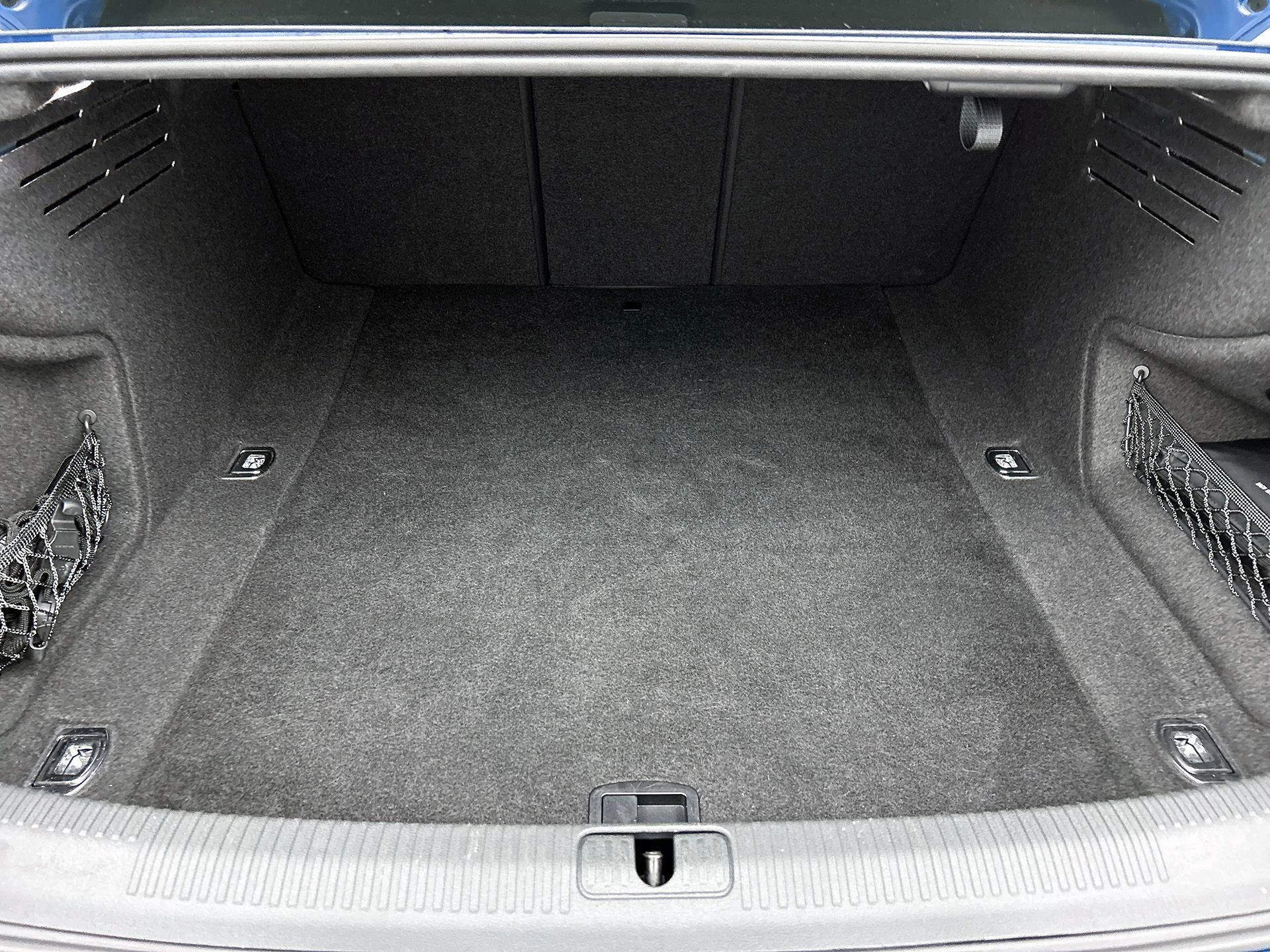 Audi A4 Limousine 40 TFSI quattro S edition