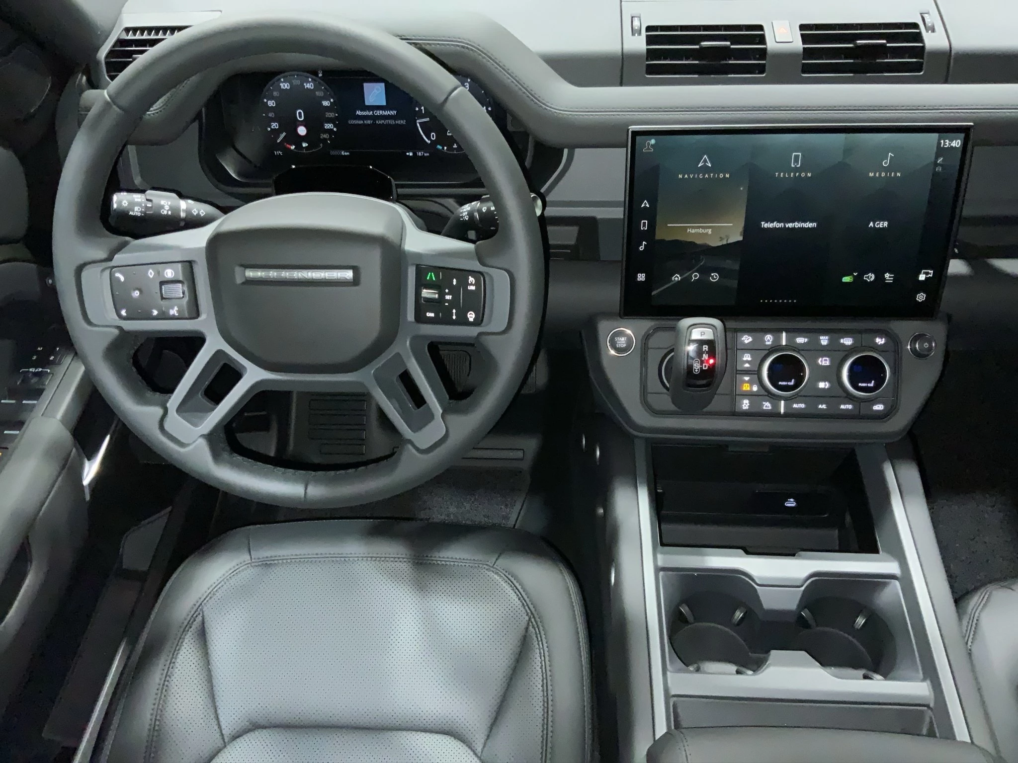 Land Rover Defender X-Dynamic SE 3.0 D250 MHEV 110