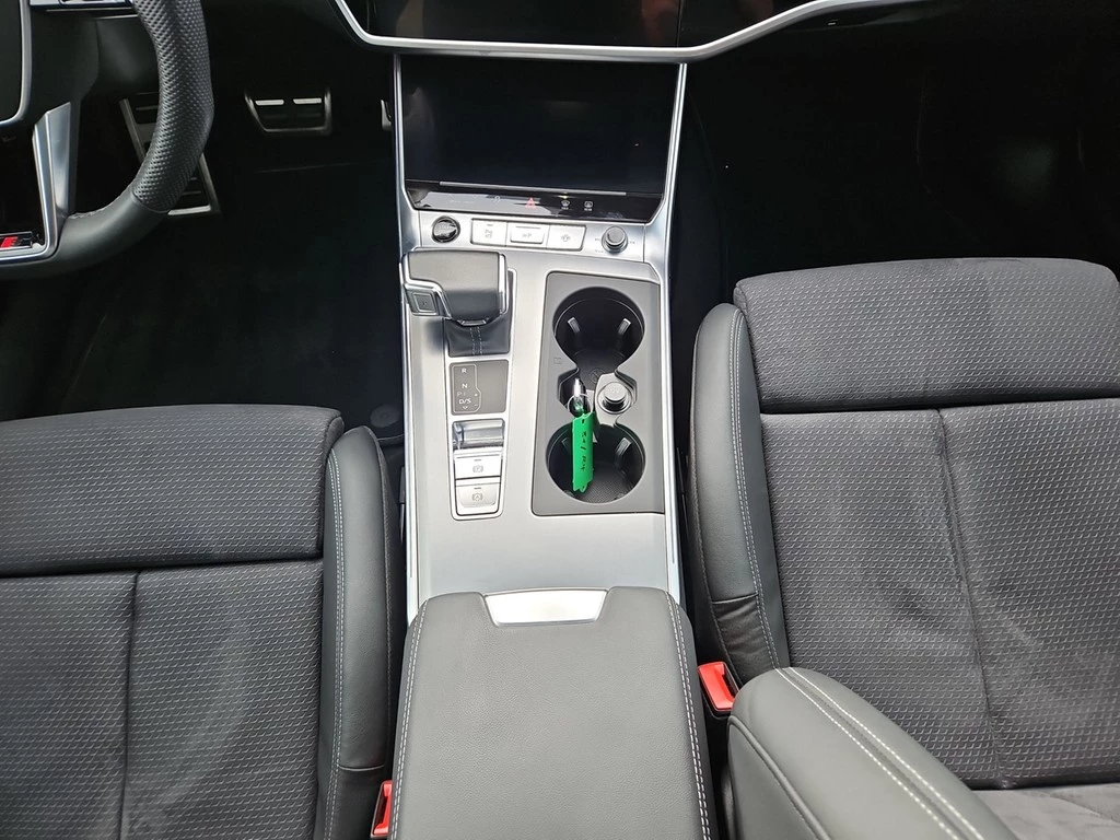 Audi A6 Lim. sport 55 TFSI e quattro S tronic SOH100%