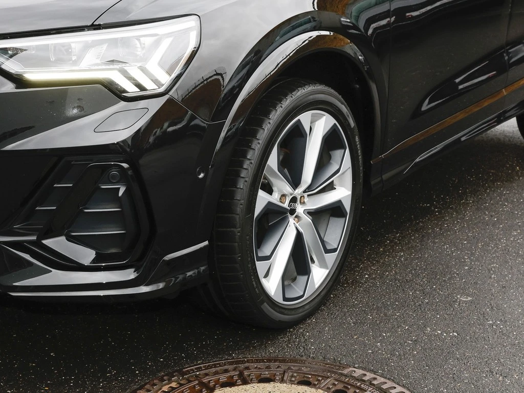 Audi-Q3-image-21