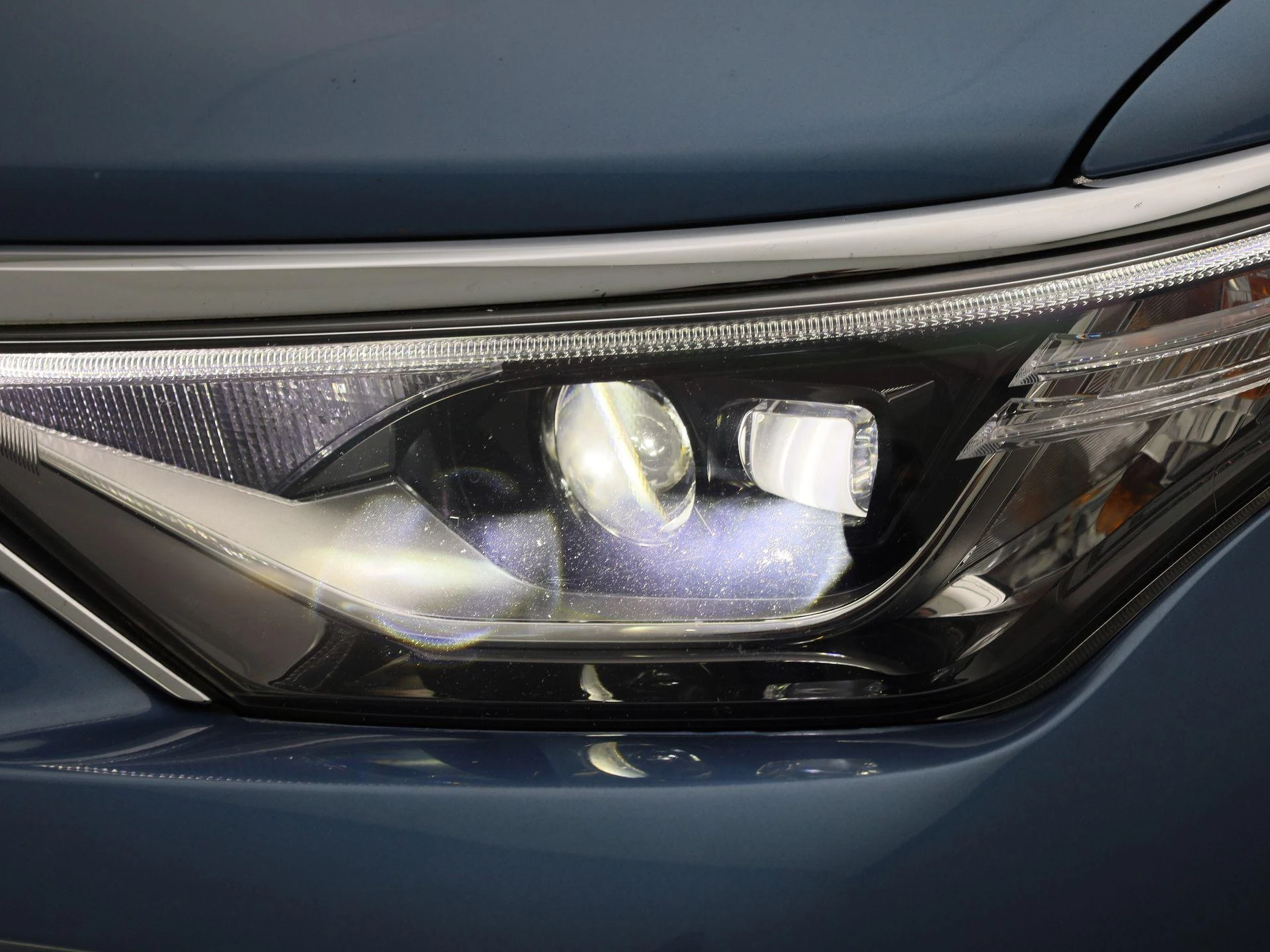 Toyota-Auris-image-13