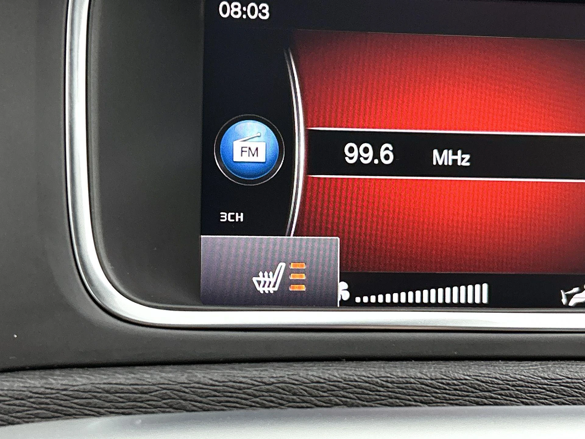 Volvo-V40-image-7