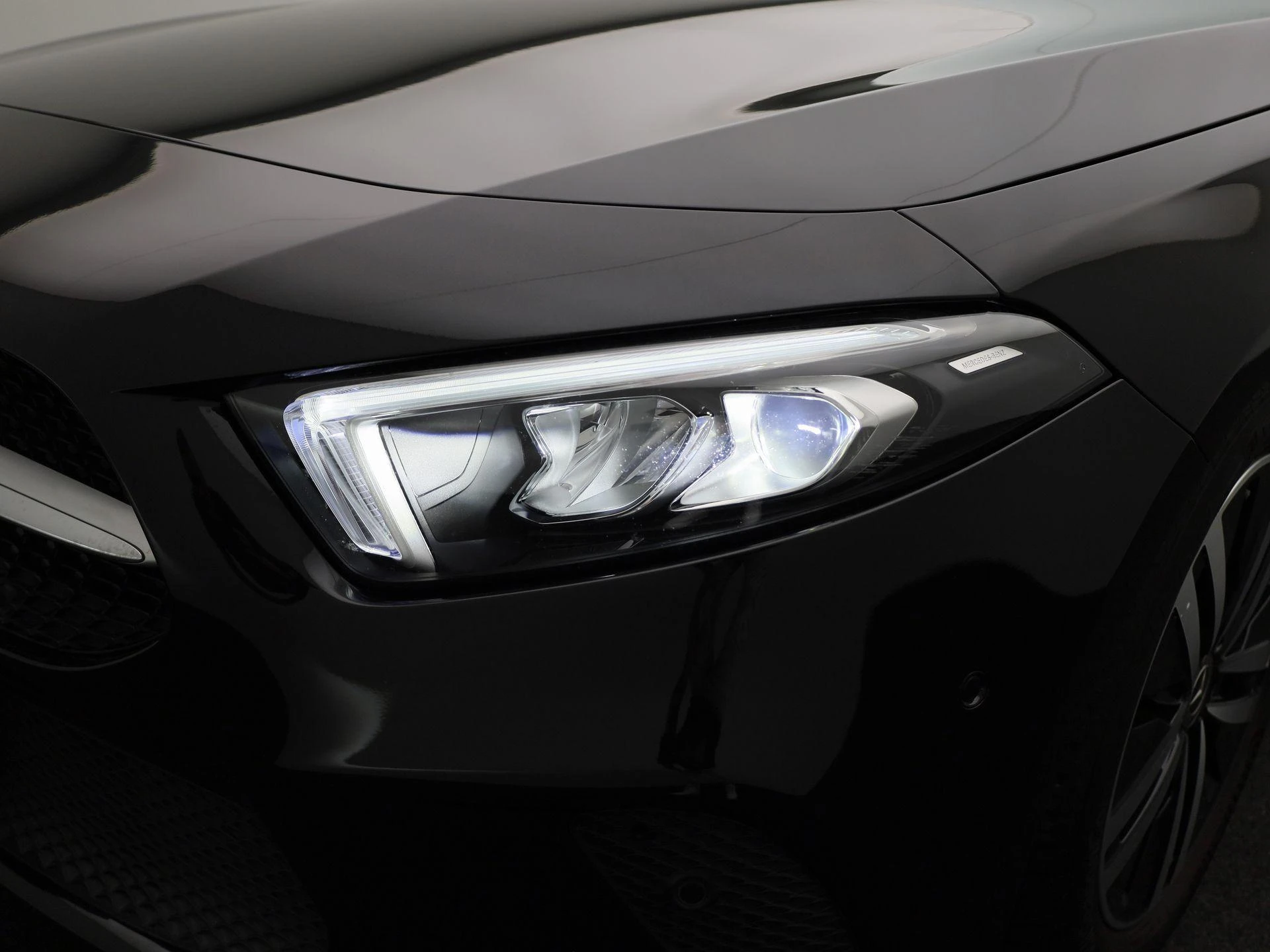 Mercedes-Benz-A-Klasse-image-14
