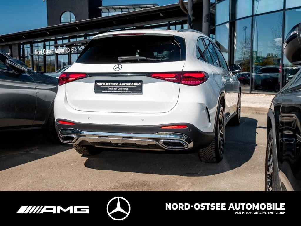Mercedes-Benz GLC 200 4M EDITION AMG MEMORY 360 AHK NAVI TEMPO AMG Line