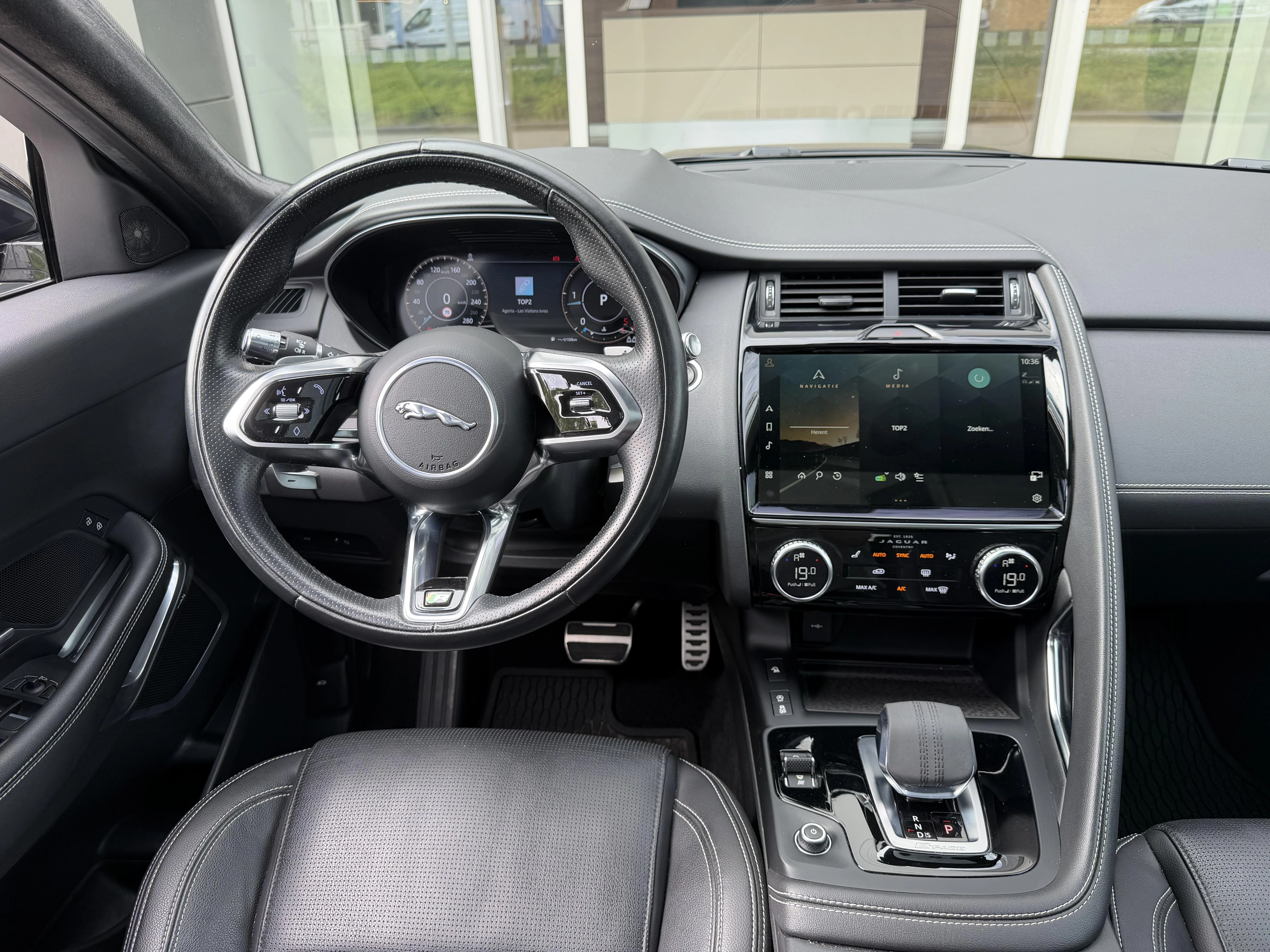 Jaguar E-PACE D165 R-Dynamic S