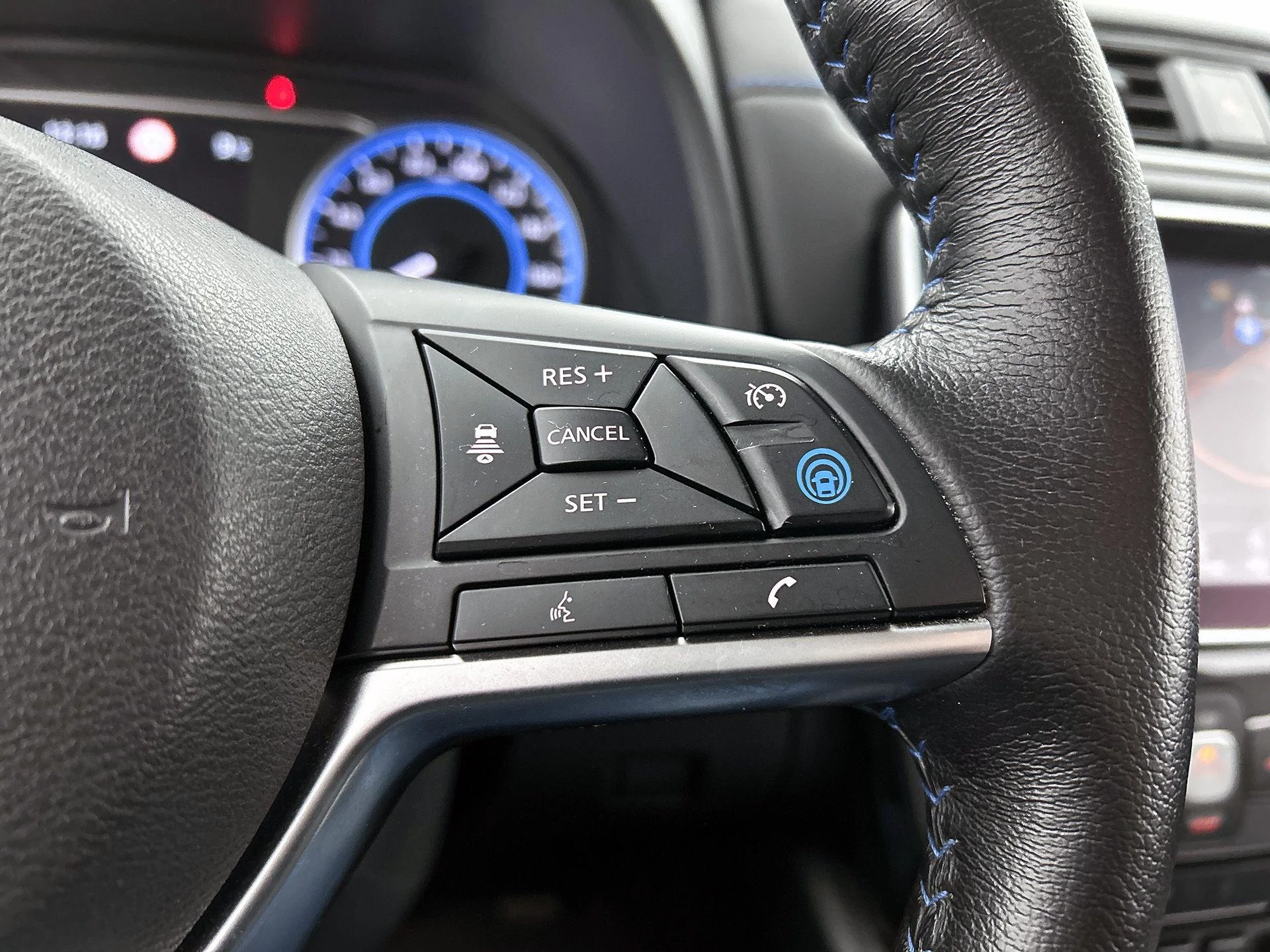 Nissan-Leaf-image-7