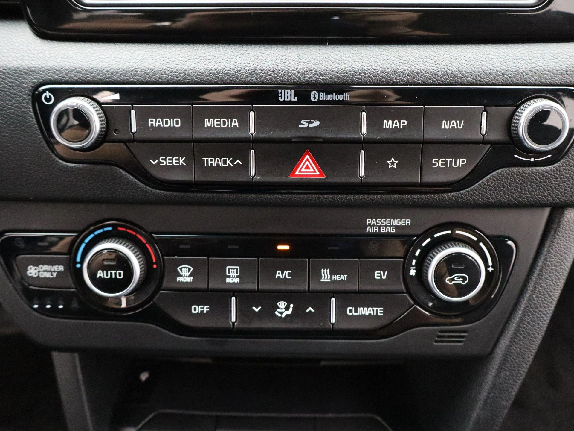 Kia-e-Niro-image-15
