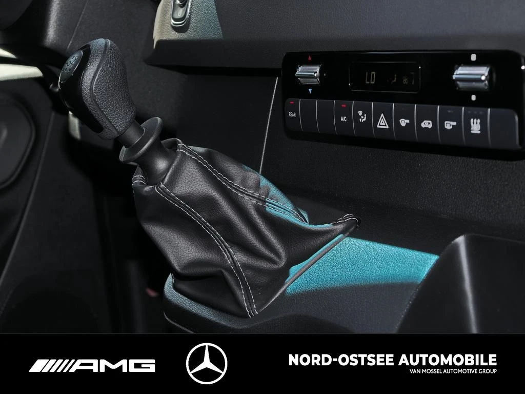 Mercedes-Benz Sprinter 311 TOURER ROLLSTUHLLIFT KAMERA MBUX