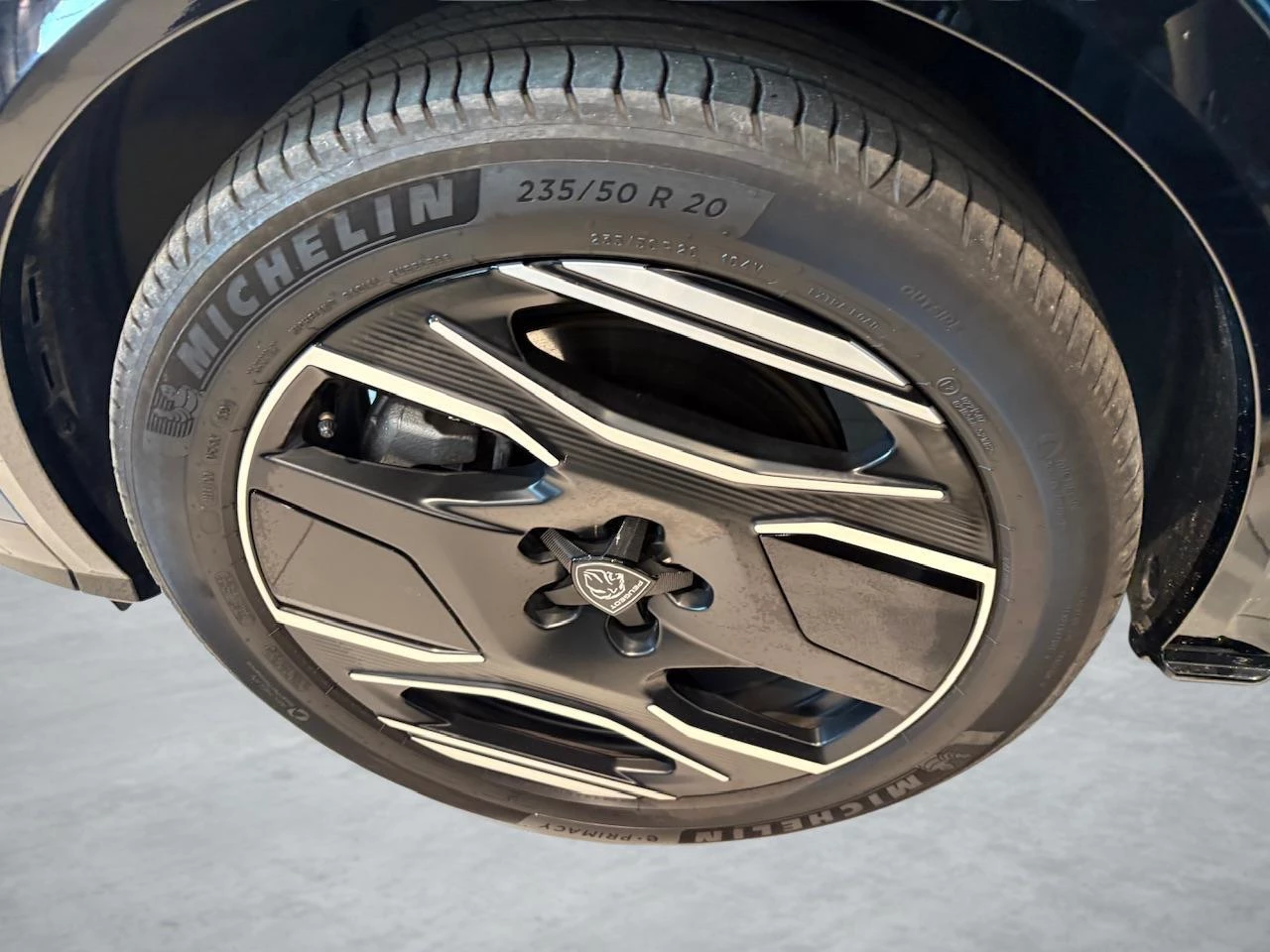 Peugeot e-3008 e-3008 210 GT