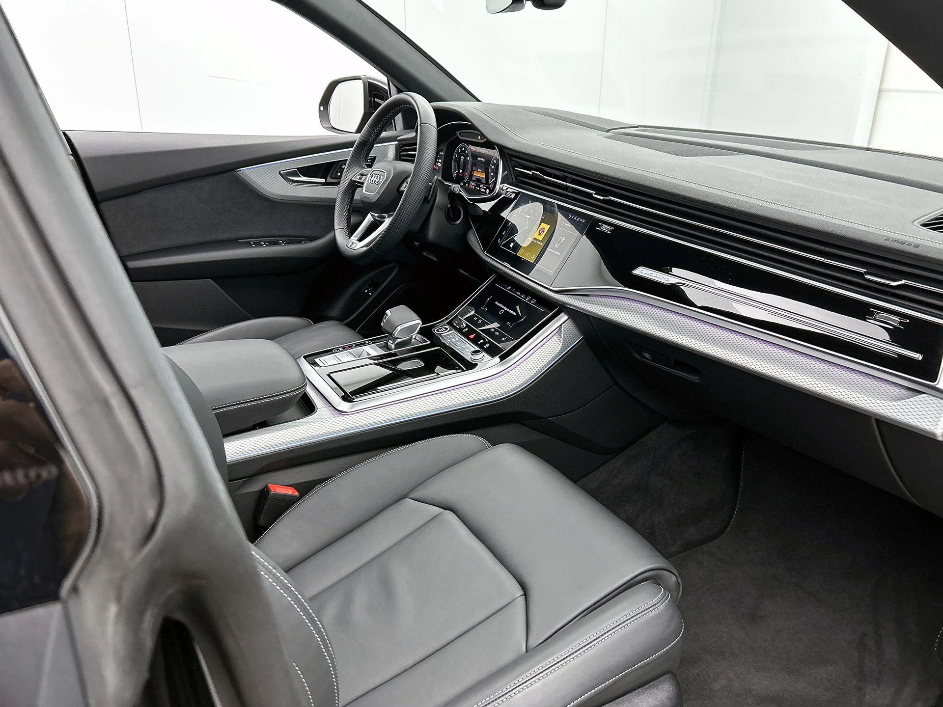 Audi-Q8-image-24