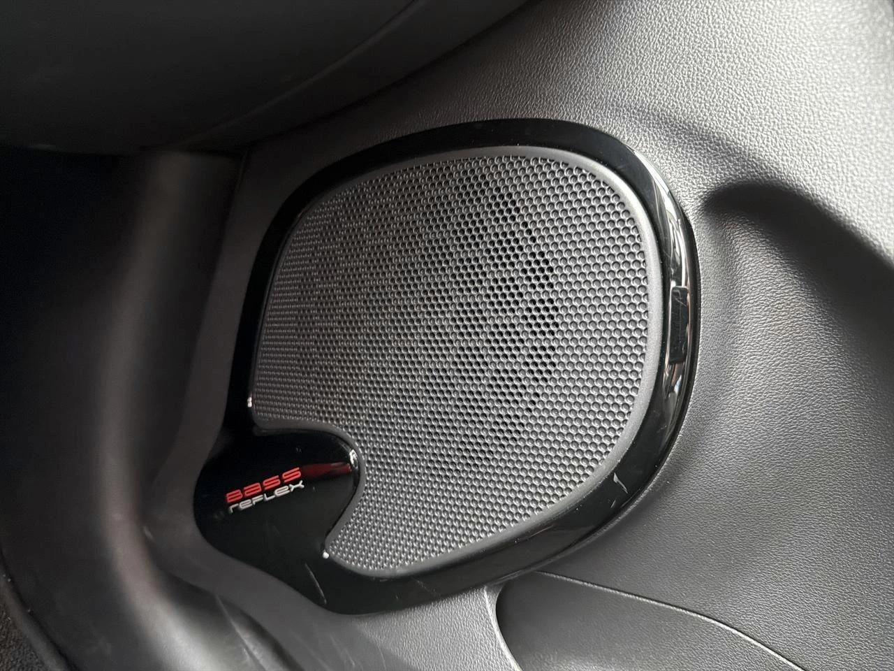 Renault-Clio-image-14