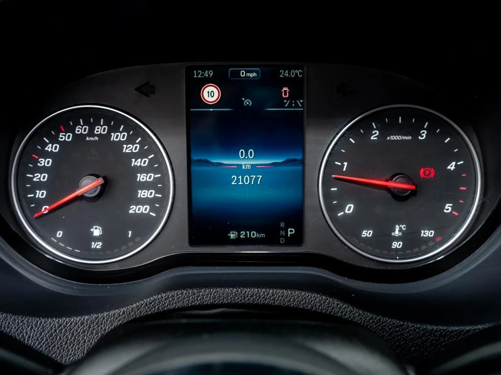 Mercedes-Benz-Sprinter 317-image-14