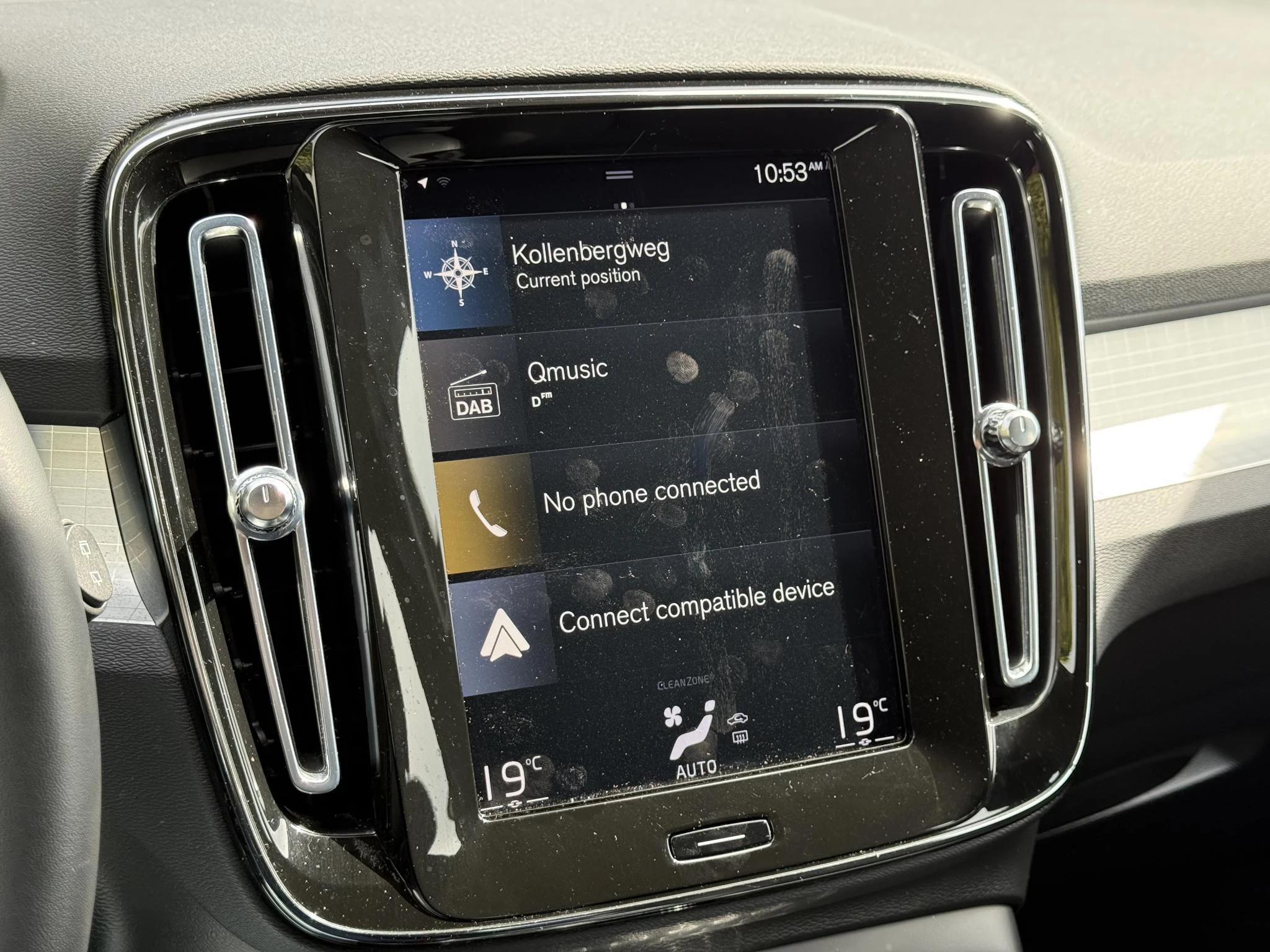 Volvo-XC40-image-21