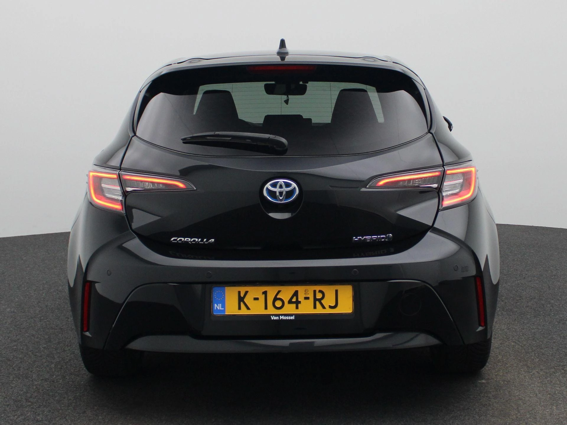 Toyota Corolla 1.8 Hybrid Business Plus