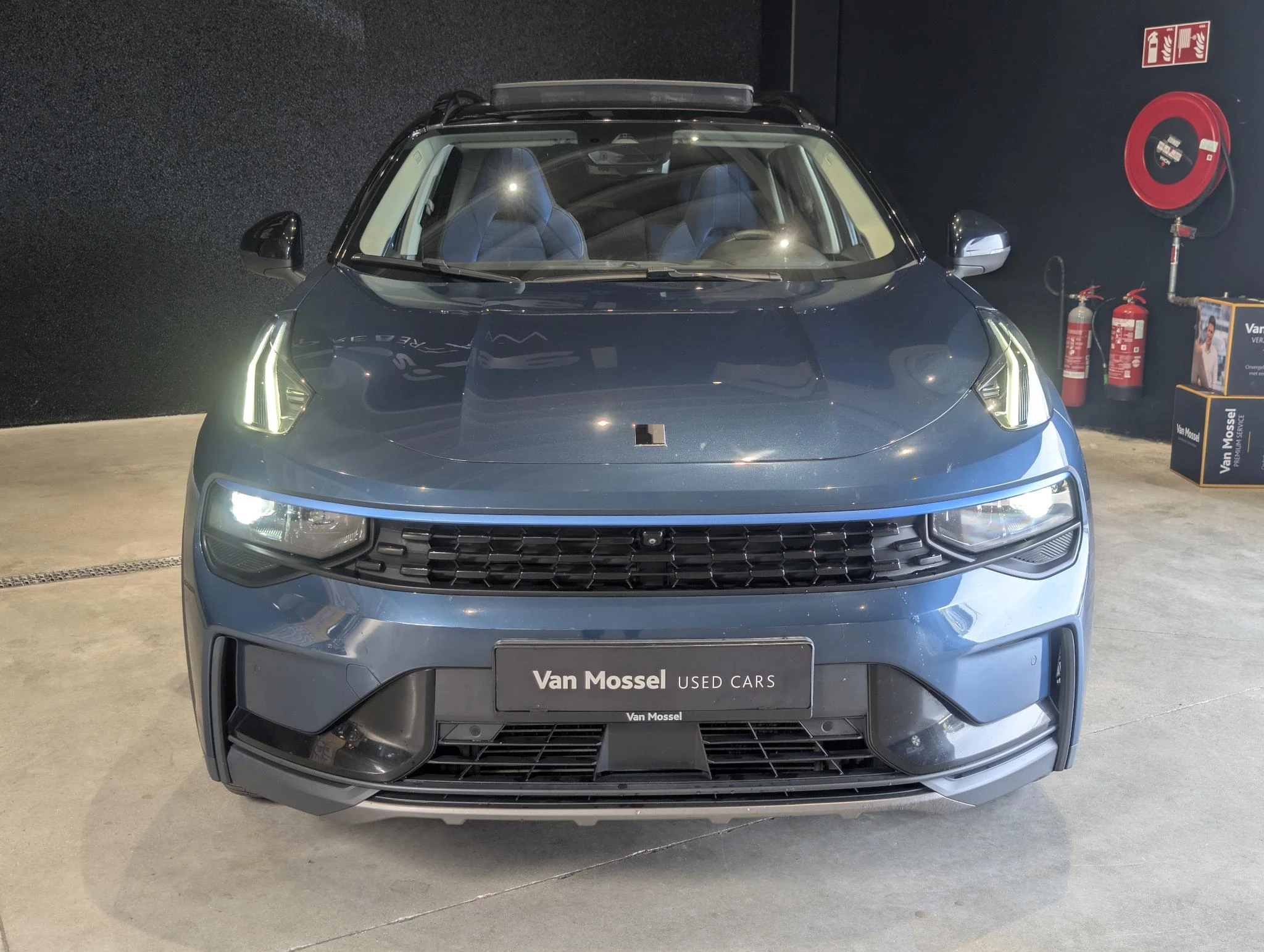 Lynk & Co-01-image-3