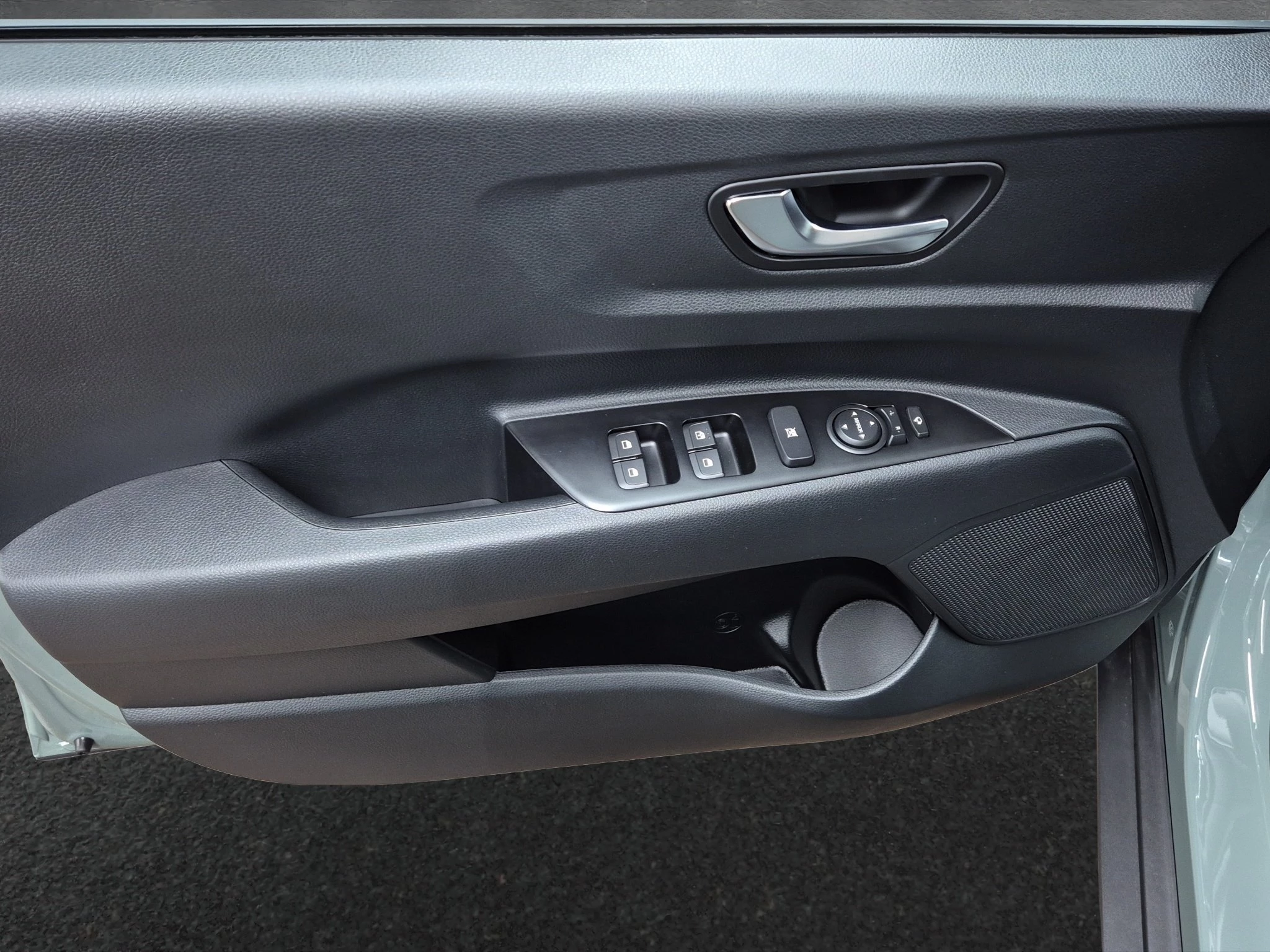 Kia Stonic Spirit 115 PS 48V DCT7 ACC LED RFK PDC SHZ