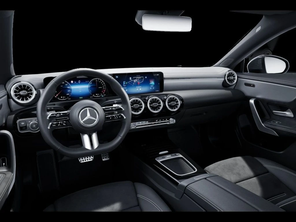 Mercedes-Benz-CLA 250 e-image-9
