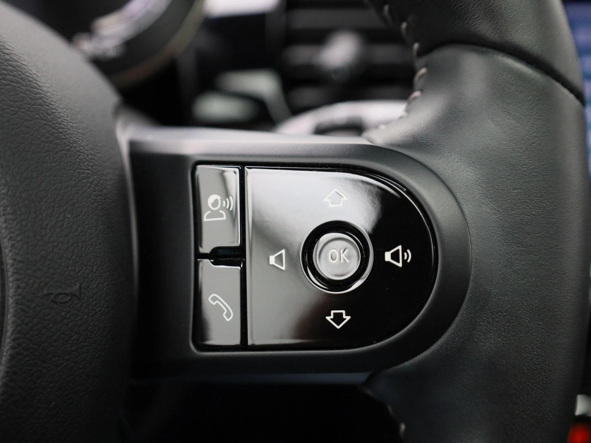 MINI-Electric-image-26