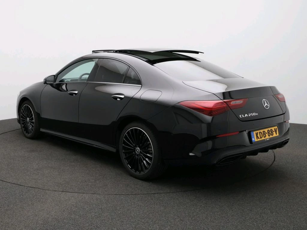 Mercedes-Benz-CLA-image-3