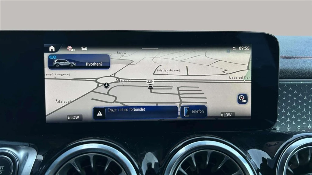 Mercedes-Benz-EQB-image-14