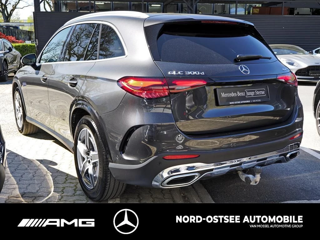 Mercedes-Benz GLC 300 d AMG 4M AHK DISTRONIC MBUX AMG LineX254 GLC 300 d AMG 4M AHK DISTRONIC MBUX AMG Line