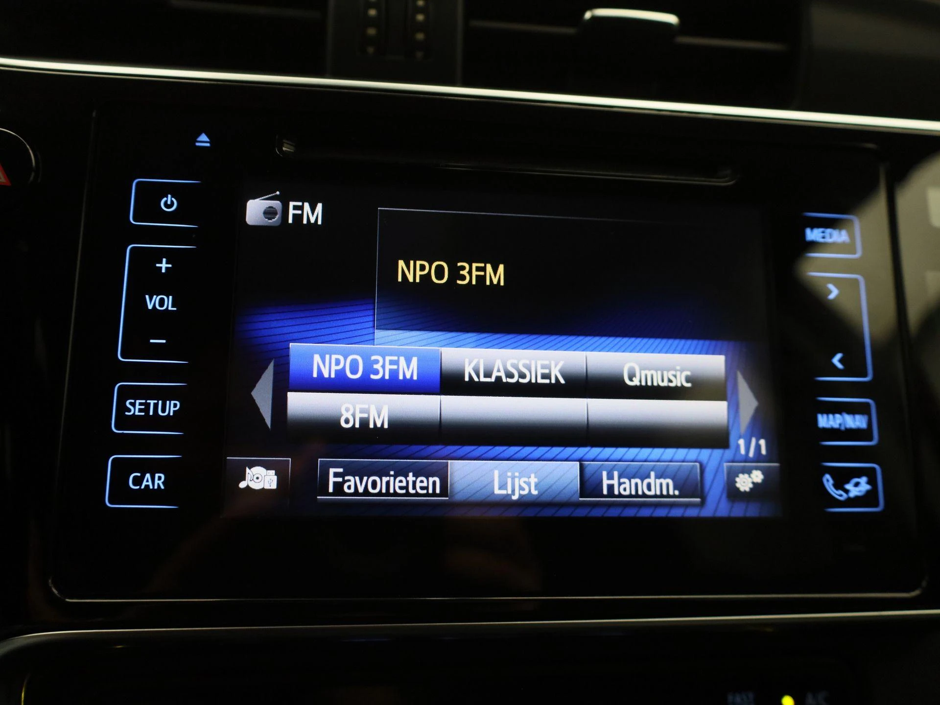 Toyota-Auris-image-16