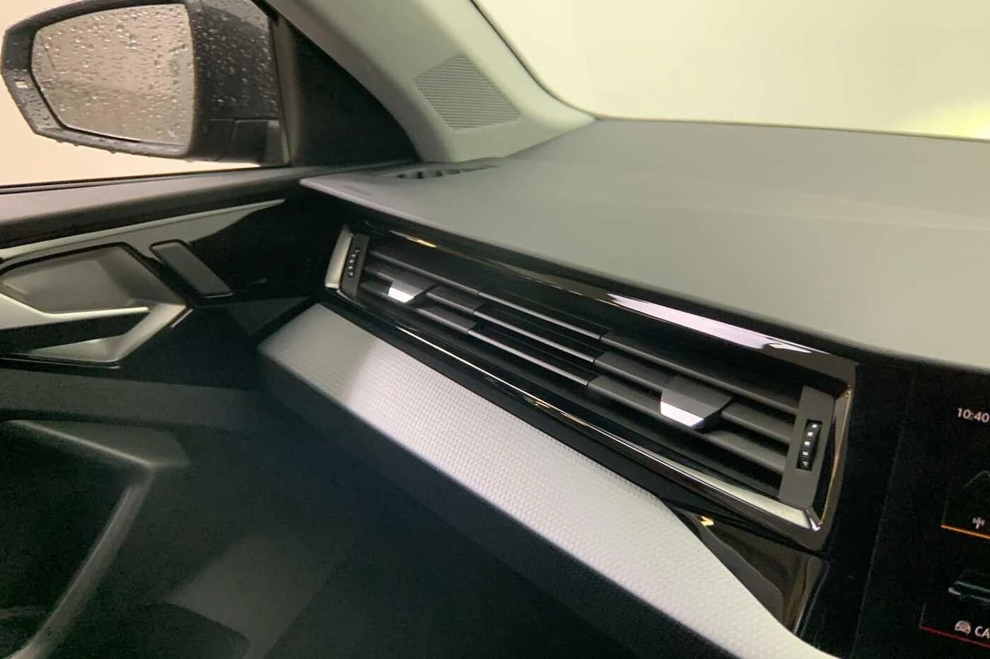 Audi-A1 Sportback-image-17