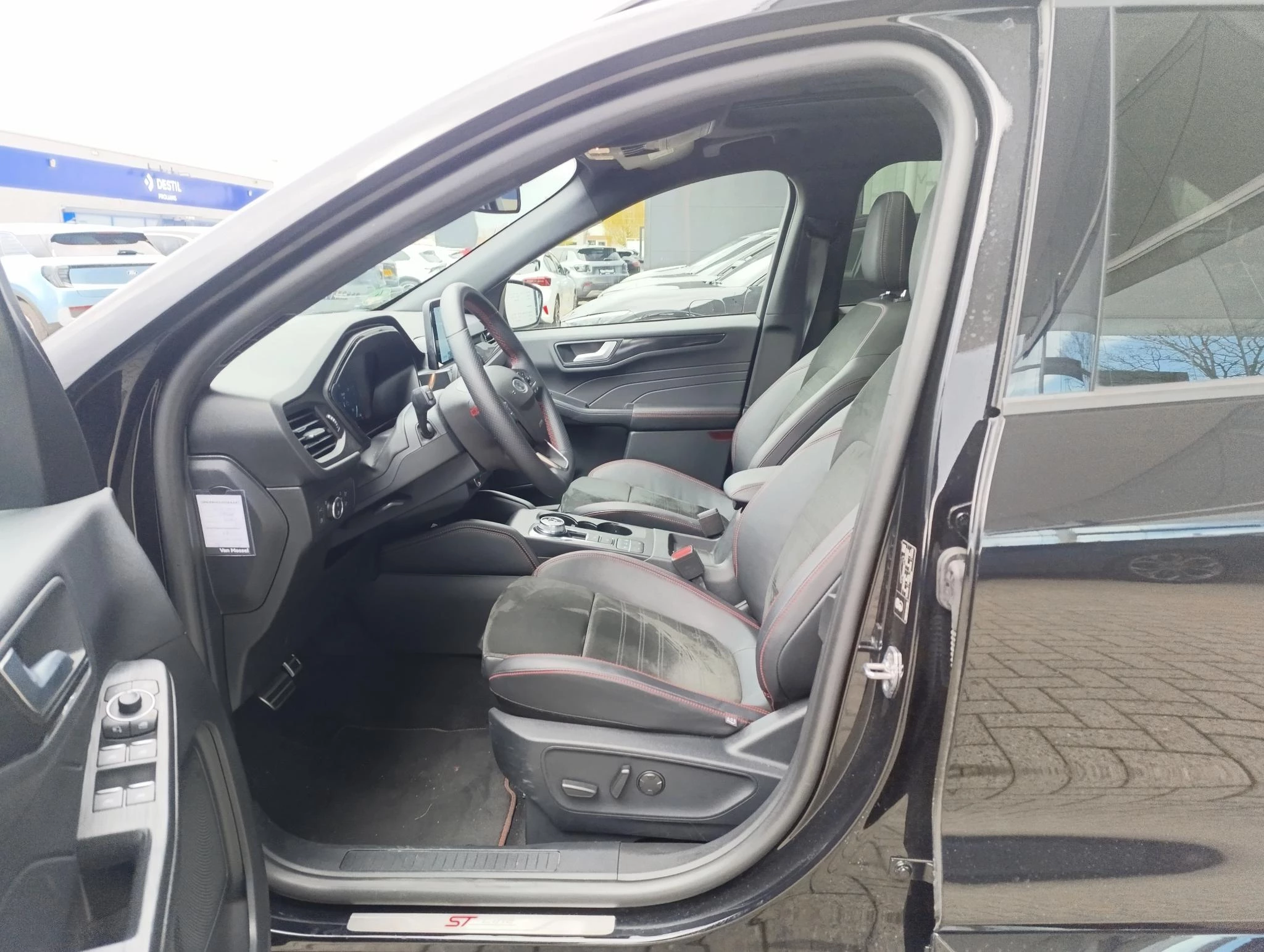 Ford Kuga 2.5 PHEV ST-Line X