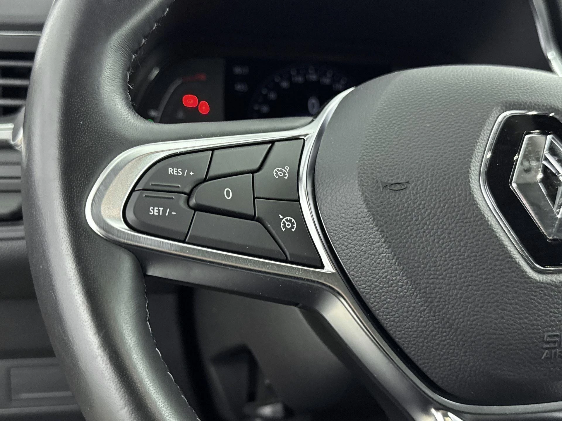 Renault-Captur-image-5