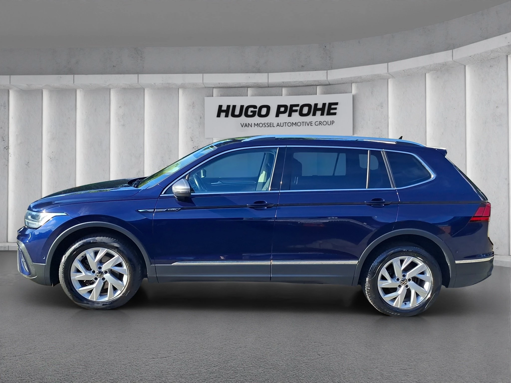 Volkswagen Tiguan Allspace 4x4 2.0 TDI Aut. | LED | AHK | ACC | RFK | SHZ | LMF