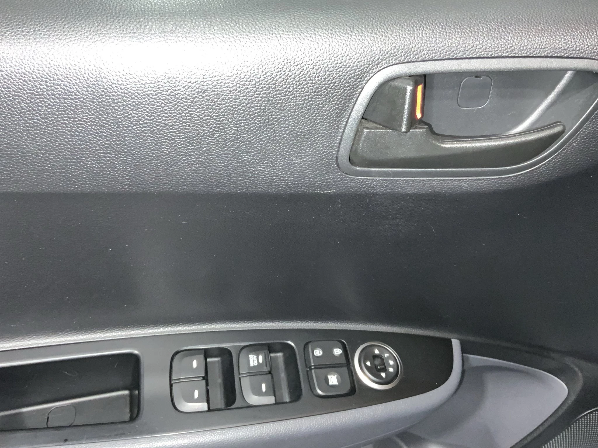 Hyundai-i10-image-15