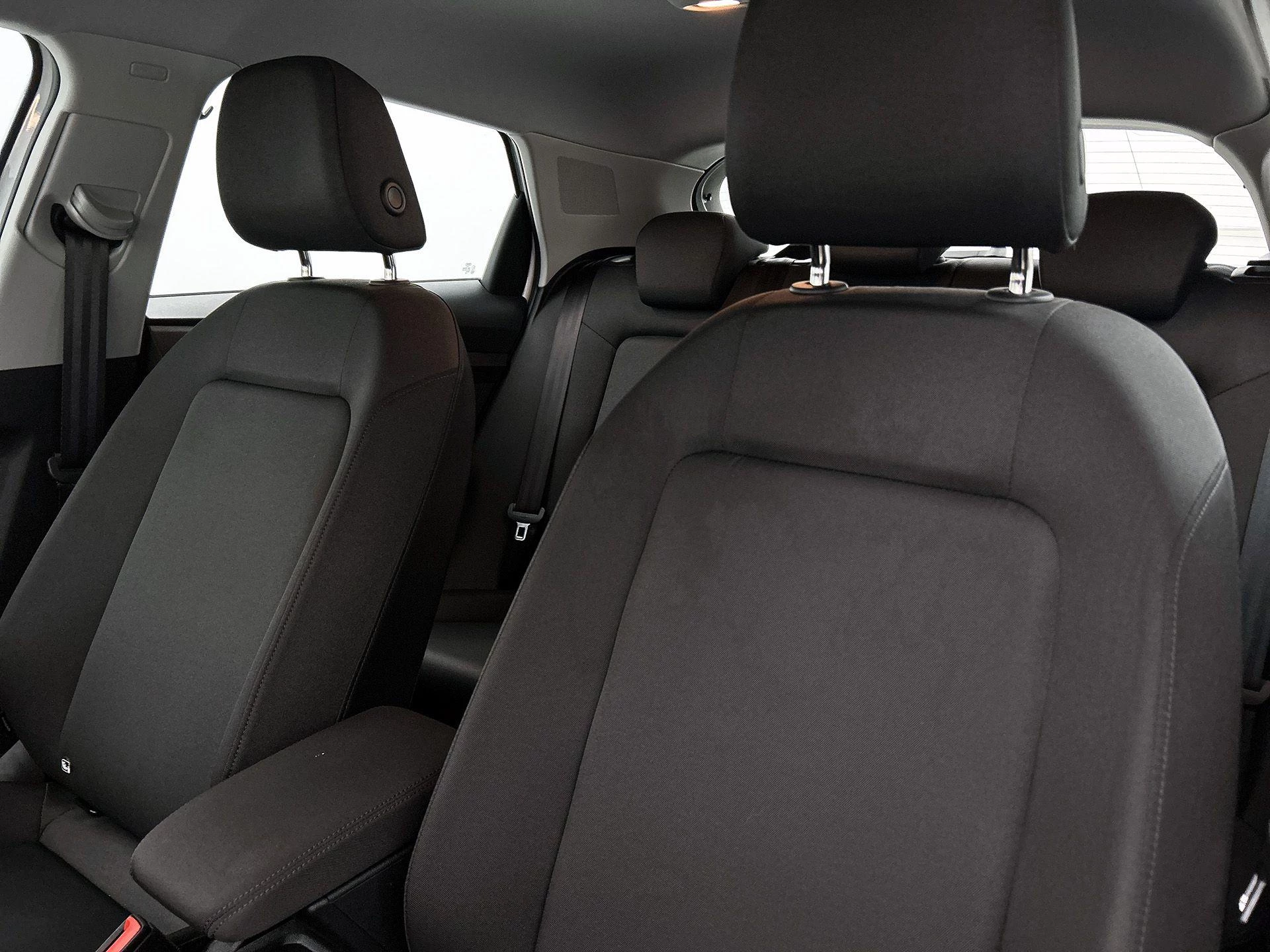 Audi-A1 Sportback-image-10