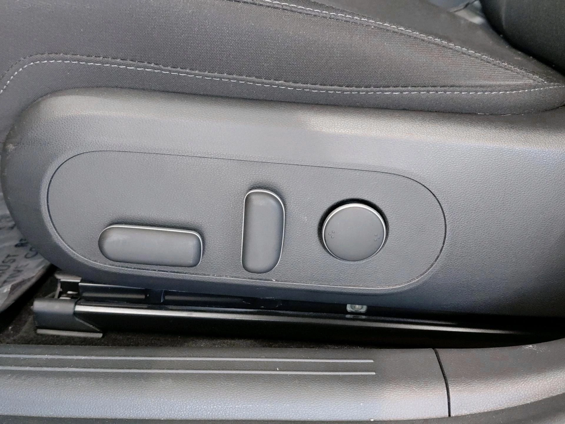 Hyundai IONIQ 6 Core Plus 77kWh