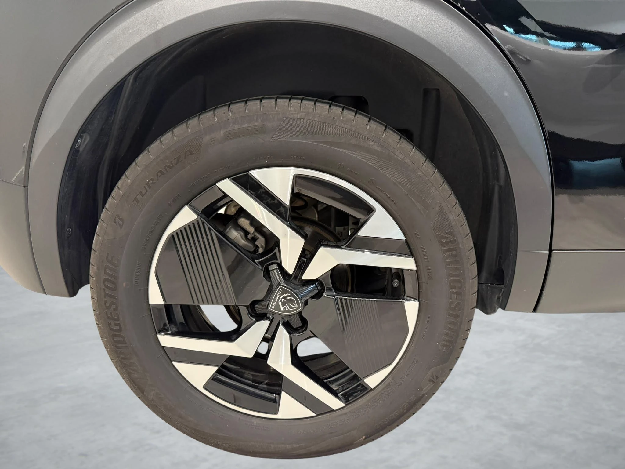 Peugeot-2008-image-10