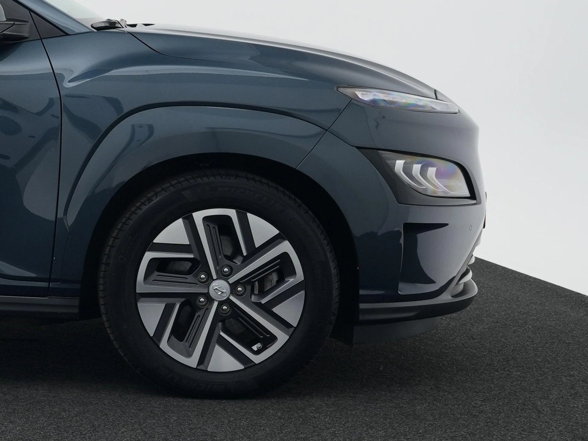 Hyundai Kona EV Business 64 kWh