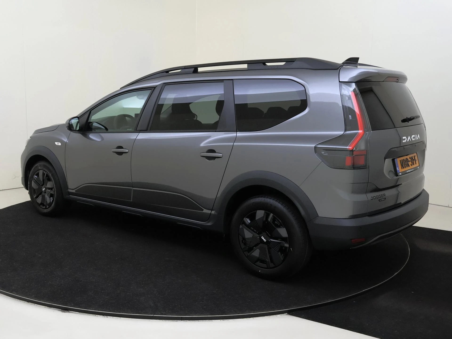 Dacia-Jogger-image-2