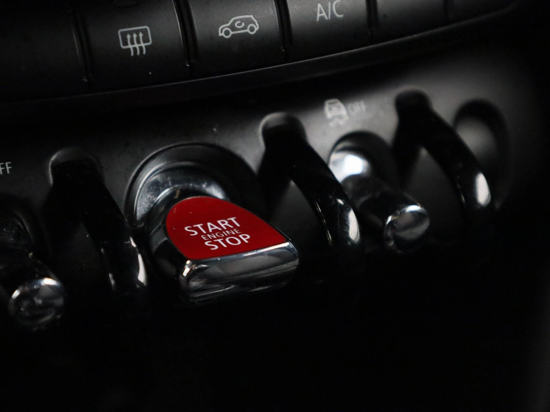 MINI-Cooper-image-22