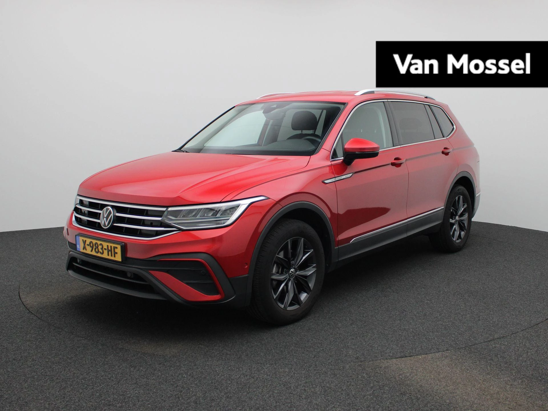 Volkswagen-Tiguan Allspace-image-0